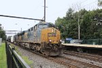 CSX 947 leads M406